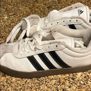 Adidas men’s size 6